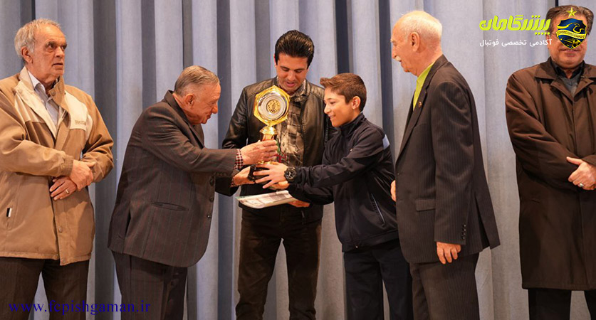 محمد صالح صادقی کاپیتان تیم زیر 13 سال مشهد